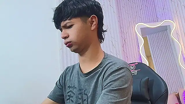 Spark tay online show from June 12, 2:53 am