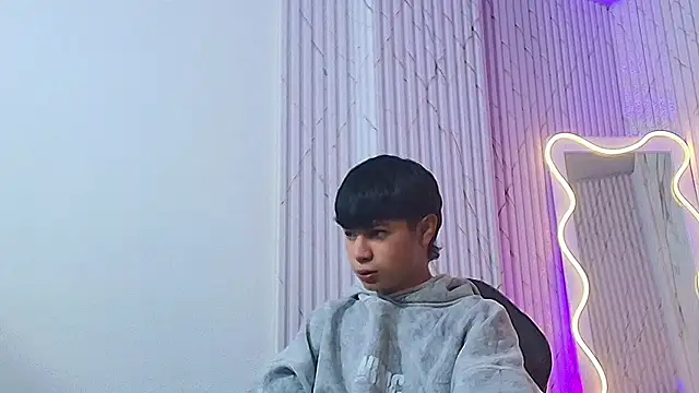 Spark tay online show from June 17, 2:44 am