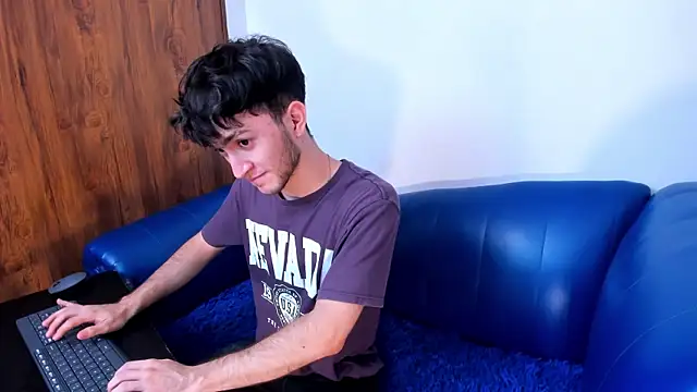 kavencastro online show from May 20, 3:58 am