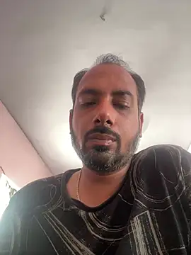 Snapshot of Rockymaster979 chatting on July 7, 6:47 am Rockymaster979 online show from July 7, 6:47 am
