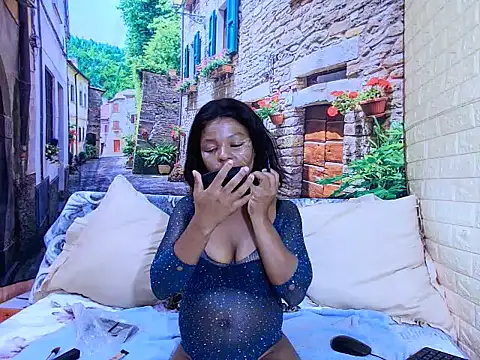 Snapshot of ebonymeera chatting on June 2, 5:57 pm ebonymeera online show from June 2, 5:57 pm