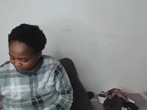 African Busty online show from June 17, 10:36 am