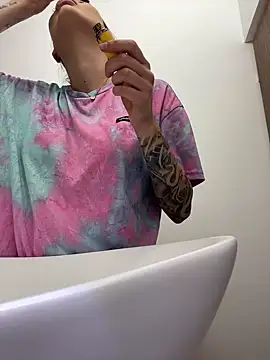 BabyyGirll  online show from May 23, 4:11 am