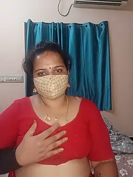Snapshot of pirainilla chatting on May 27, 4:47 pm pirainilla online show from May 27, 4:47 pm