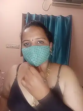 Snapshot of pirainilla chatting on May 28, 5:08 pm pirainilla online show from May 28, 5:08 pm