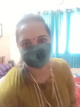 Snapshot of pirainilla chatting on May 26, 6:33 am pirainilla online show from May 26, 6:33 am