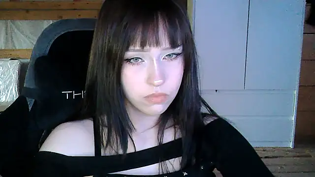 Snapshot of NoirEva chatting on May 27, 4:58 pm NoirEva online show from May 27, 4:58 pm