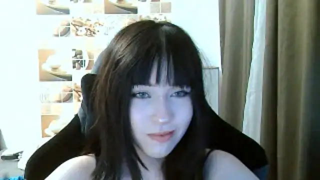 Snapshot of NoirEva chatting on June 15, 5:12 pm NoirEva online show from June 15, 5:12 pm