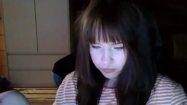 Snapshot of NoirEva chatting on May 21, 9:45 pm NoirEva online show from May 21, 9:45 pm