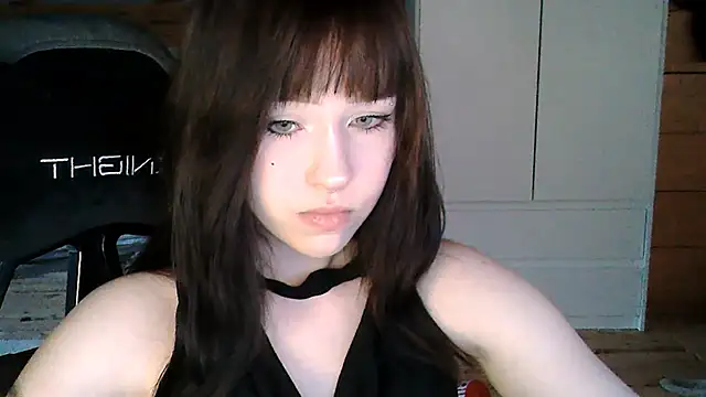 Snapshot of NoirEva chatting on May 31, 5:29 pm NoirEva online show from May 31, 5:29 pm