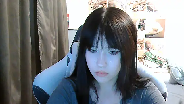 Snapshot of NoirEva chatting on July 7, 6:00 pm NoirEva online show from July 7, 6:00 pm