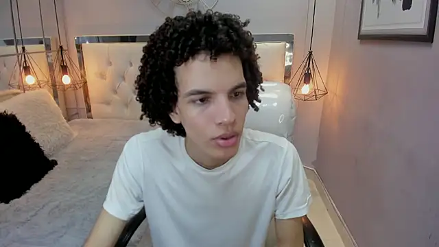 felix haze online show from May 26, 5:44 pm