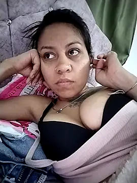 celestedirty22 online show from May 13, 3:35 am