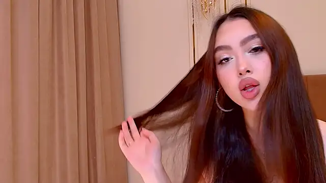 maddie perezz online show from May 21, 7:44 pm