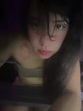 LiLuciana online show from July 5, 2:27 am