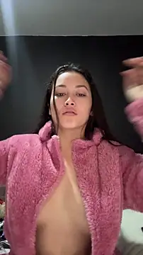 Tatiana123  online show from May 16, 8:41 pm