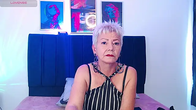 Snapshot of Jacky_Smith1 chatting on May 27, 7:32 pm Jacky Smith1 online show from May 27, 7:32 pm