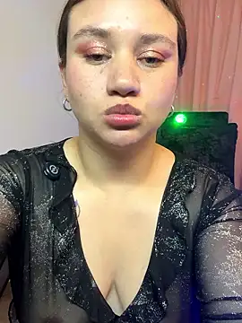 Snapshot of Sami_ferrer chatting on May 22, 4:32 am Sami ferrer online show from May 22, 4:32 am