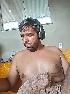Rodrigo123hjsbdnd online show from May 24, 5:02 pm