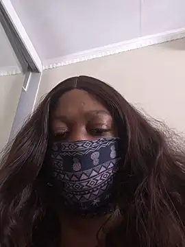 Pearlyblack online show from May 14, 10:34 am