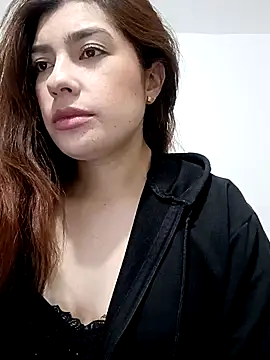 Snapshot of cutetemari chatting on June 8, 12:16 am cutetemari online show from June 8, 12:16 am