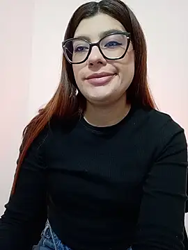 cutetemari online show from May 24, 12:32 am