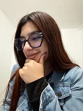 Snapshot of cutetemari chatting on June 12, 2:20 am cutetemari online show from June 12, 2:20 am