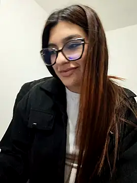 Snapshot of cutetemari chatting on June 22, 3:25 am cutetemari online show from June 22, 3:25 am