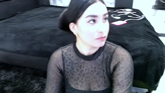 MiaReinig09 online show from June 10, 11:28 pm