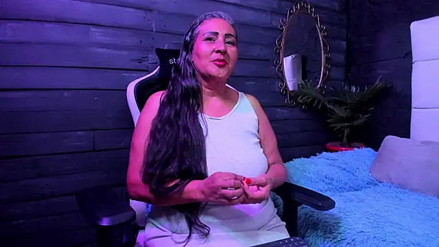 Victoria kyler online show from May 18, 4:12 pm
