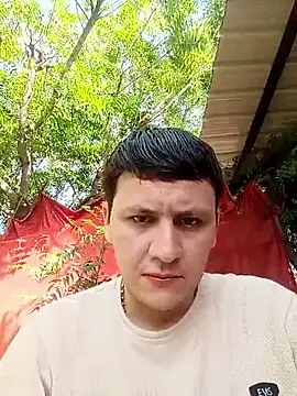 Snapshot of Maduro-Mariquita chatting on May 26, 1:31 pm Maduro-Mariquita online show from May 26, 1:31 pm