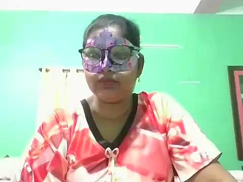Snapshot of Kavya17 chatting on July 10, 3:06 am Kavya17 online show from July 10, 3:06 am
