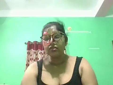 Snapshot of Kavya17 chatting on June 9, 1:56 pm Kavya17 online show from June 9, 1:56 pm