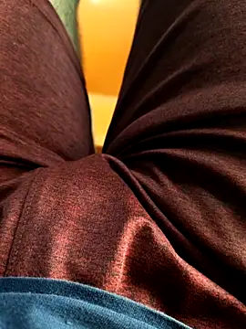 Snapshot of 1Horny_Boy1 chatting on May 16, 4:44 am 1Horny Boy1 online show from May 16, 4:44 am