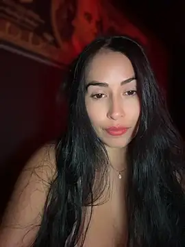Snapshot of areviklusine1 chatting on July 17, 12:52 am areviklusine1 online show from July 17, 12:52 am