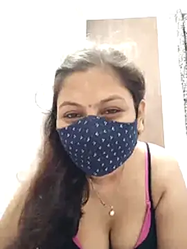 hot kiran2000 online show from July 3, 2:45 pm