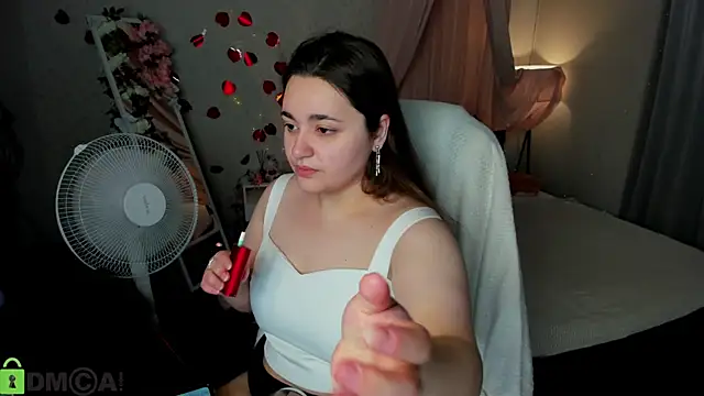Snapshot of Ayleen_Gece chatting on May 31, 3:12 am Ayleen Gece online show from May 31, 3:12 am