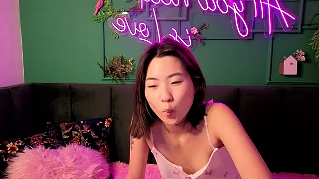 Runi Asian online show from June 27, 1:22 am