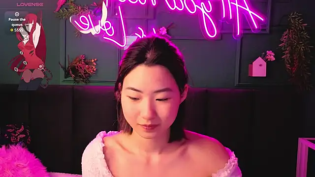 Runi Asian online show from June 5, 1:10 am