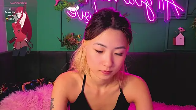 Runi Asian online show from July 12, 1:28 am