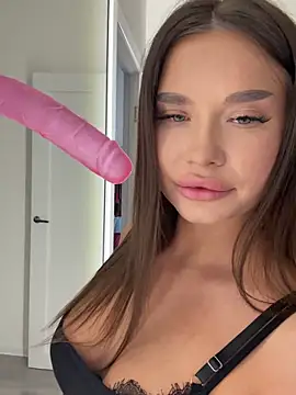 BeautyBella  online show from May 17, 3:45 pm