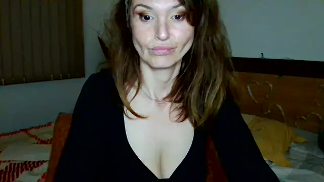 LoveElenika online show from June 21, 2:17 am