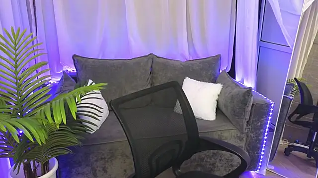lollyy pop online show from May 20, 1:35 am