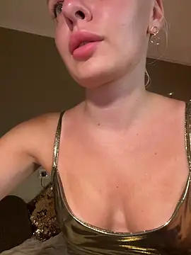 MissAnabel  online show from June 26, 7:20 pm