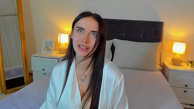 KellyWhites online show from June 20, 5:34 am