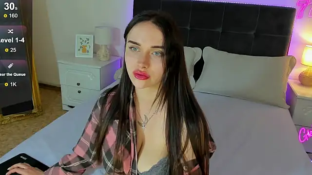 KellyWhites online show from May 16, 5:39 am