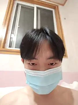 Auroraghost00 online show from May 18, 11:48 am