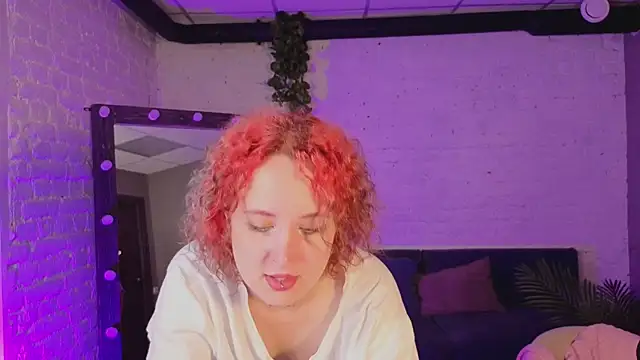 ScarlettSparkss online show from June 17, 5:40 am