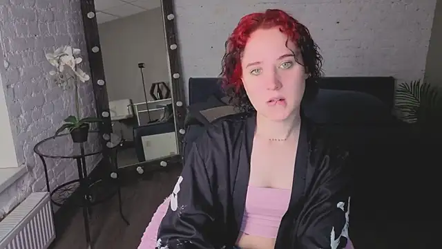 ScarlettSparkss online show from June 1, 6:02 am