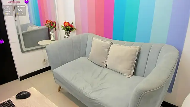 sarahi pusey online show from June 2, 1:11 pm